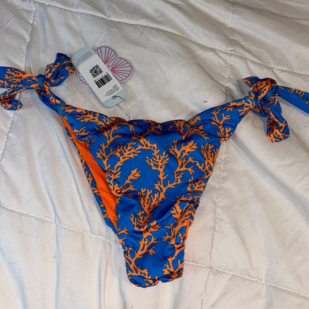 Bikini bottom. Never worn